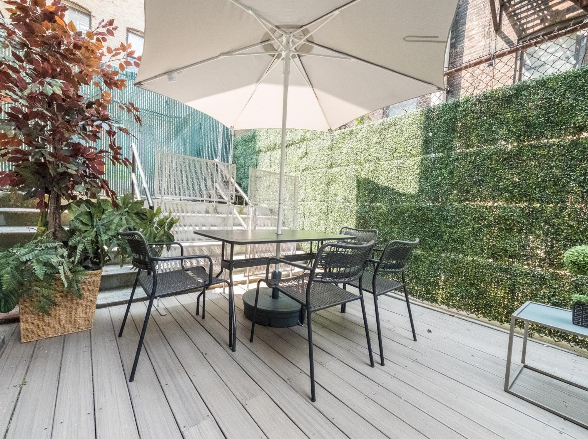 Spacious 4br 2ba With Private Outdoor Space Uws Appartement New York
